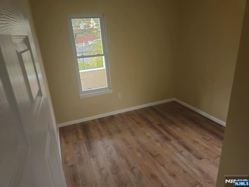 518-520 23rd Street 1F