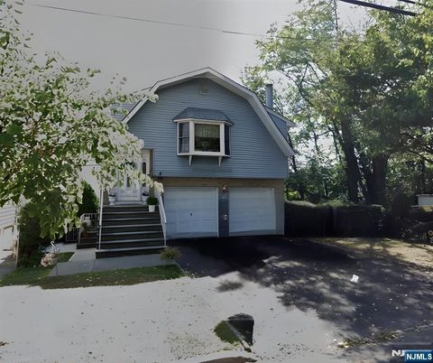 402 Farnham Avenue 1 Lodi NJ 07644