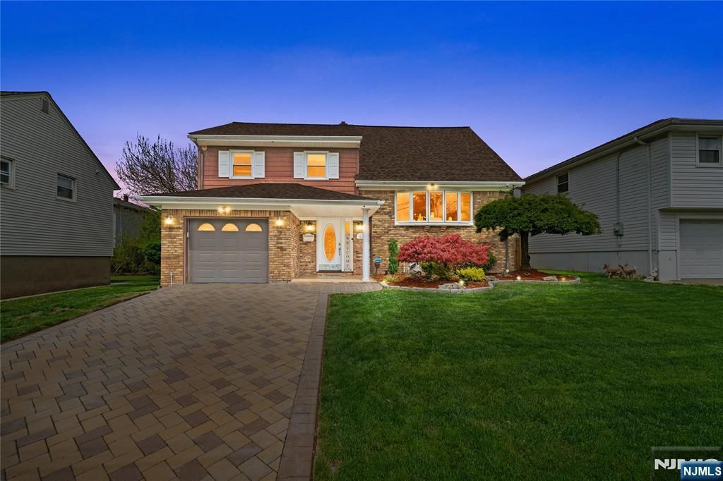 Photo of 425 Victor Street, Saddle Brook, NJ 07663 (MLS # 26014221)