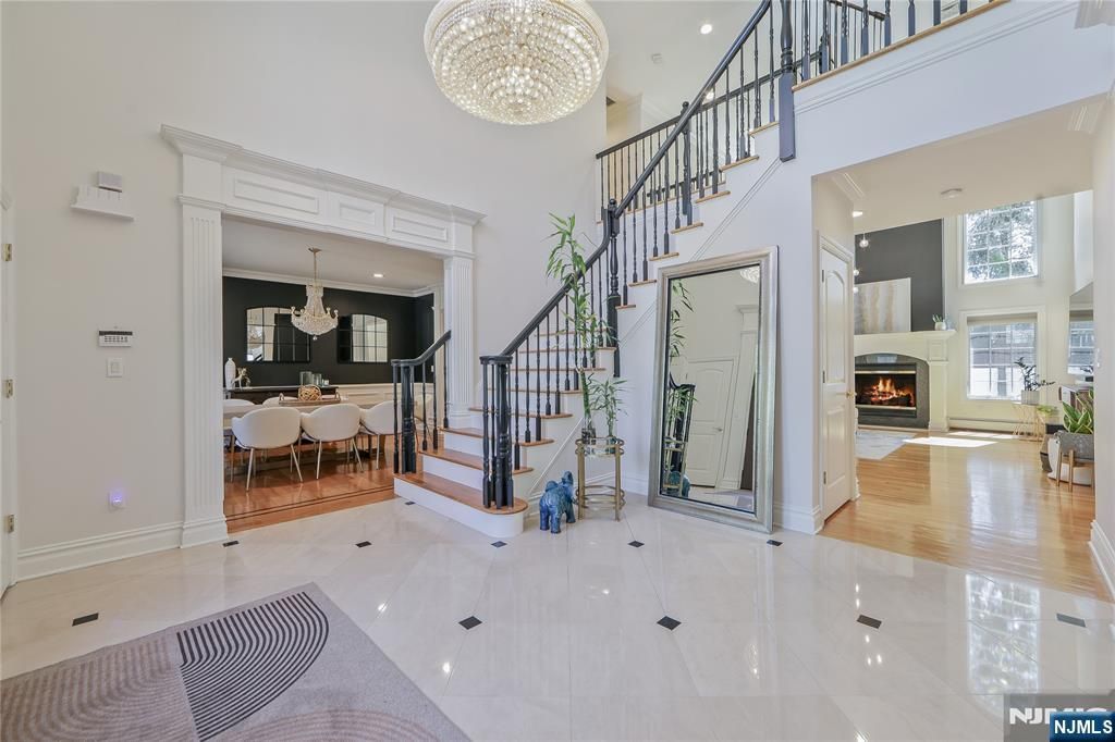 Photo of 278 Starling Court, Paramus, NJ 07652 (MLS # 25030810)