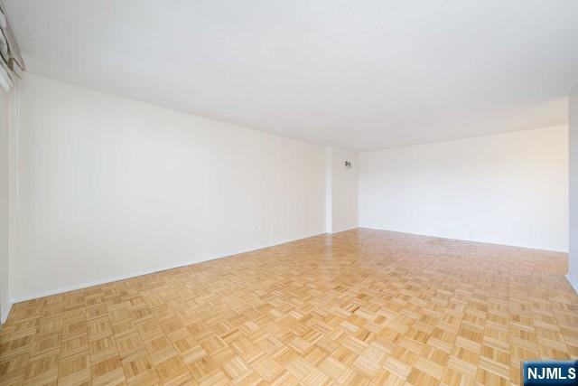 200 Winston Drive 401