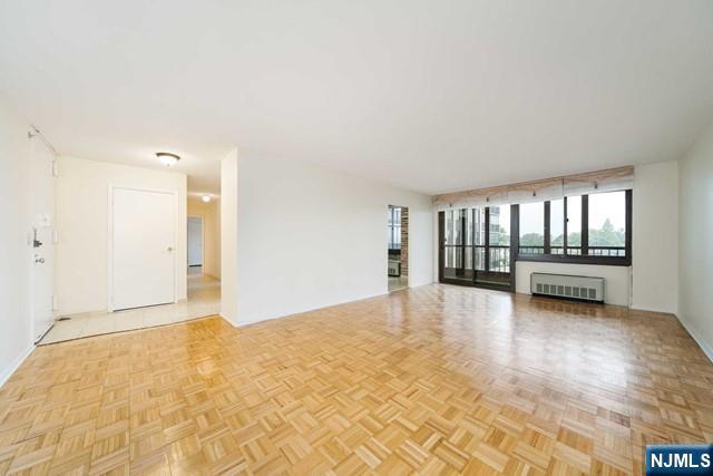 200 Winston Drive 401