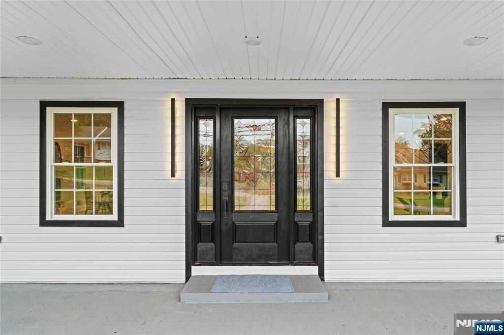 286 Squaw Brook Road