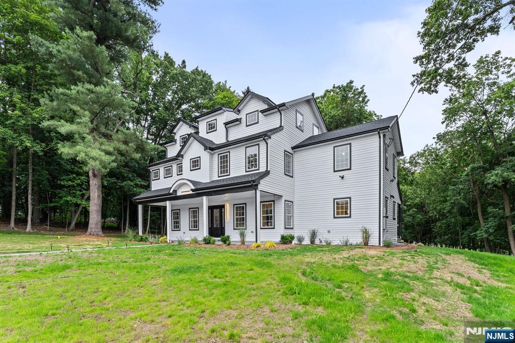 286 Squaw Brook Road