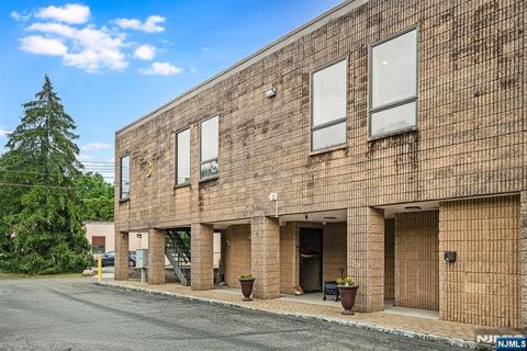 Photo of 3 Tice Road #Suite A & B, Franklin Lakes, NJ 07417 (MLS # 25030676) Photo of 3 Tice Road #Suite A & B, Franklin Lakes, NJ 07417 (MLS # 25030676)