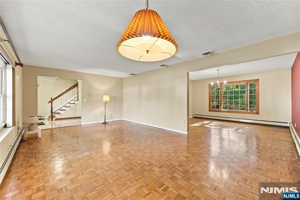 15 Kimberly Way