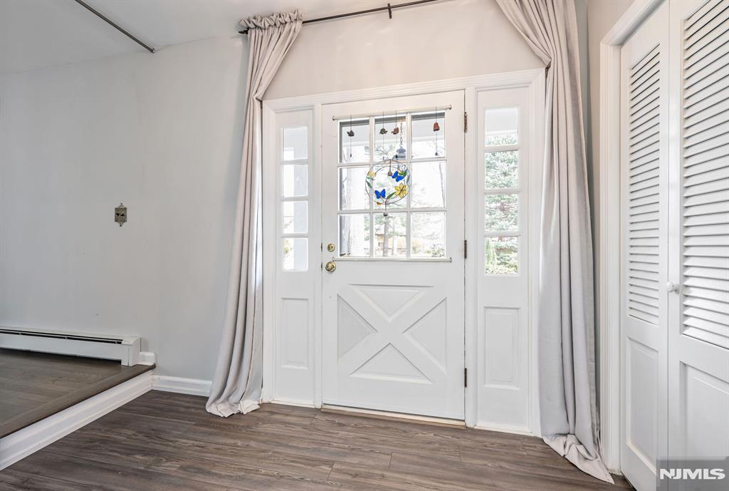 44 Deerfield Terrace