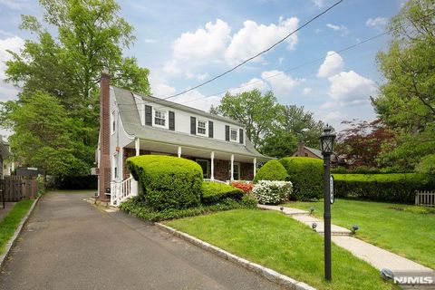 1144 Sussex Road Teaneck NJ 07666
