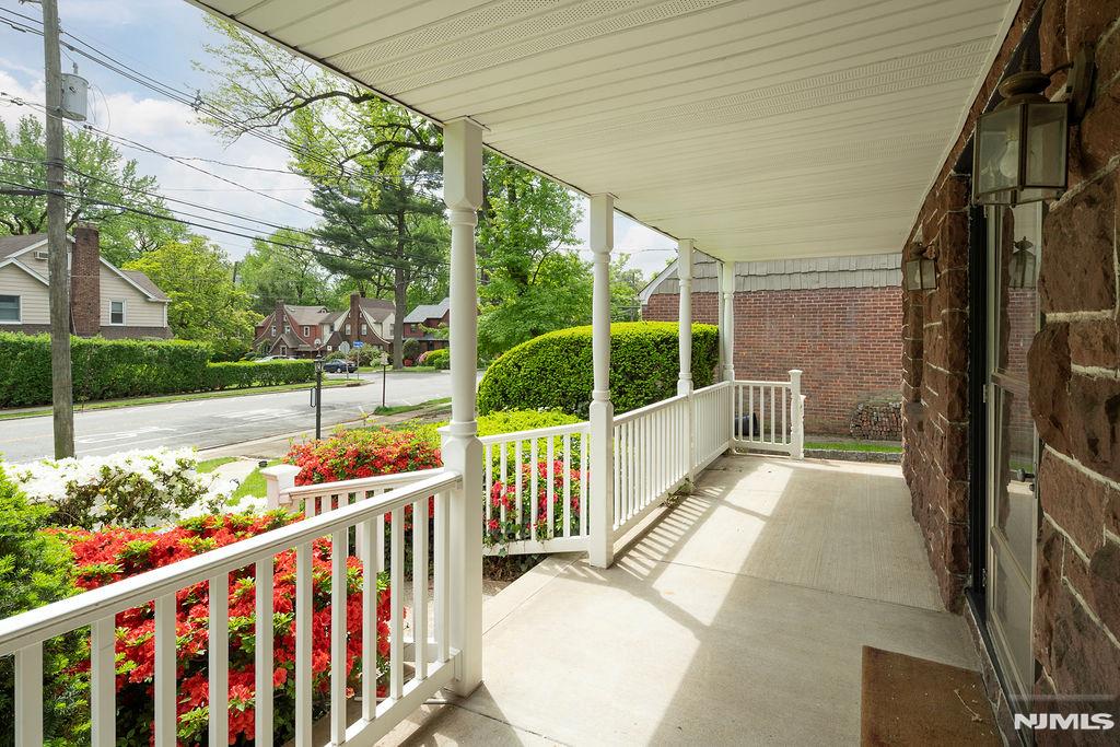 1144 Sussex Road
