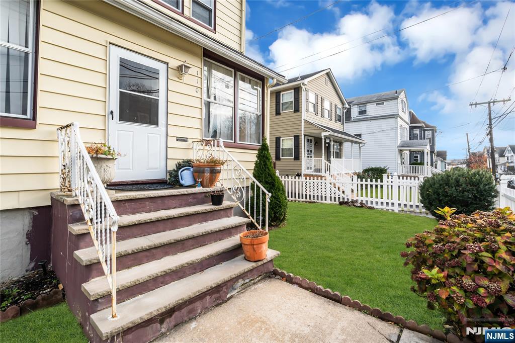 110 Whittlesey Avenue