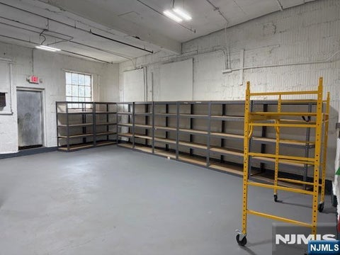 Photo of 40 Burlews Ct #BLDG 2, Hackensack, NJ 07601 (MLS # 26037092)