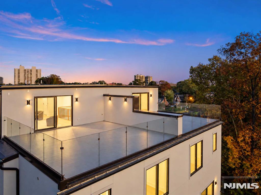 Homes for Sale in Northern NJ | ThisIsRiverEdge.com 1473 Anderson Avenue