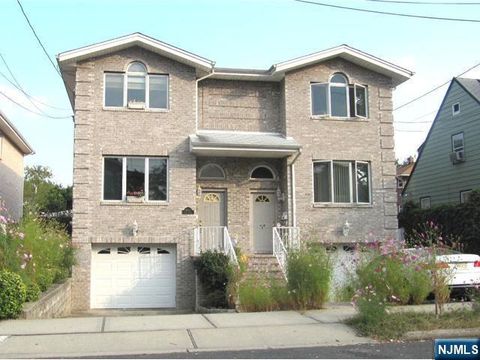 Photo of 428 1ST St, Palisades Park, NJ 07650 (MLS # 26004076)