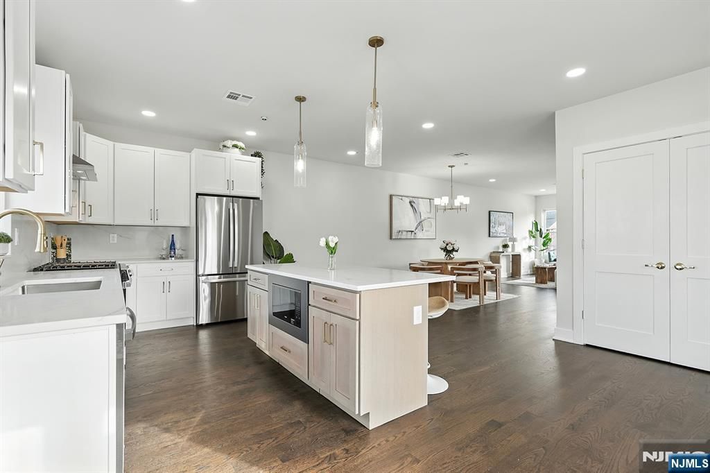 Photo of 186 Canterbury Avenue, North Arlington, NJ 07031 (MLS # 25035645)
