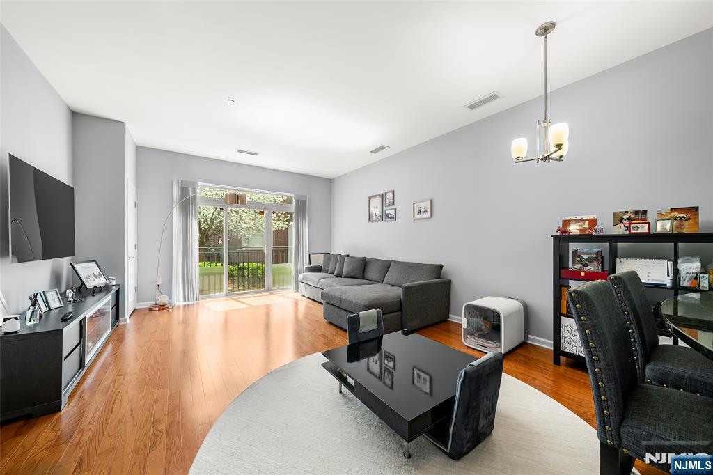 1120 Riverview Avenue 120