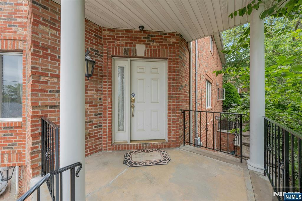 434 B 7th Street 2