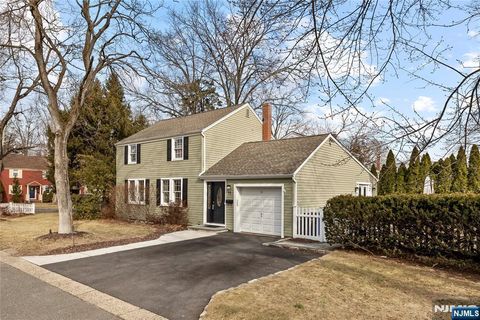 11 Sanford Avenue Emerson NJ 07630