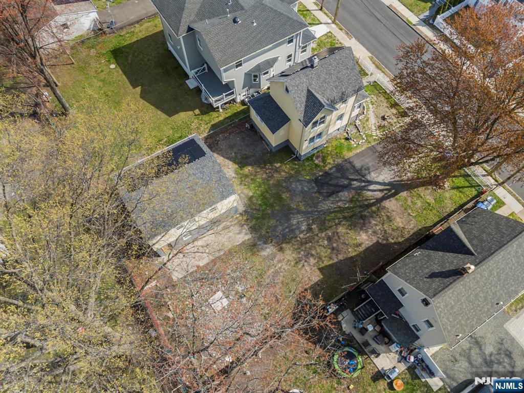 187 3rd Street