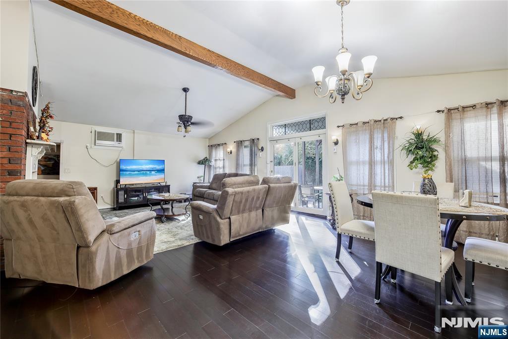 343 Forest Avenue
