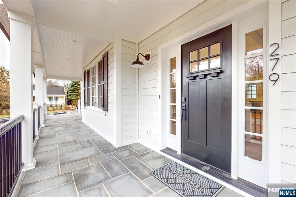 Photo of 279 Miller Road, Mahwah, NJ 07430 (MLS # 26011457)