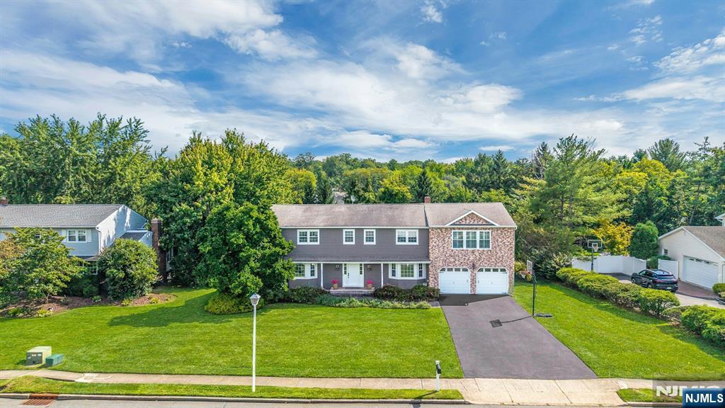 10 Cambray Road