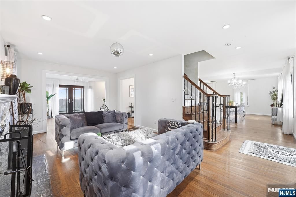 Photo of 770 Hartwell Street, Teaneck, NJ 07666 (MLS # 26012017)