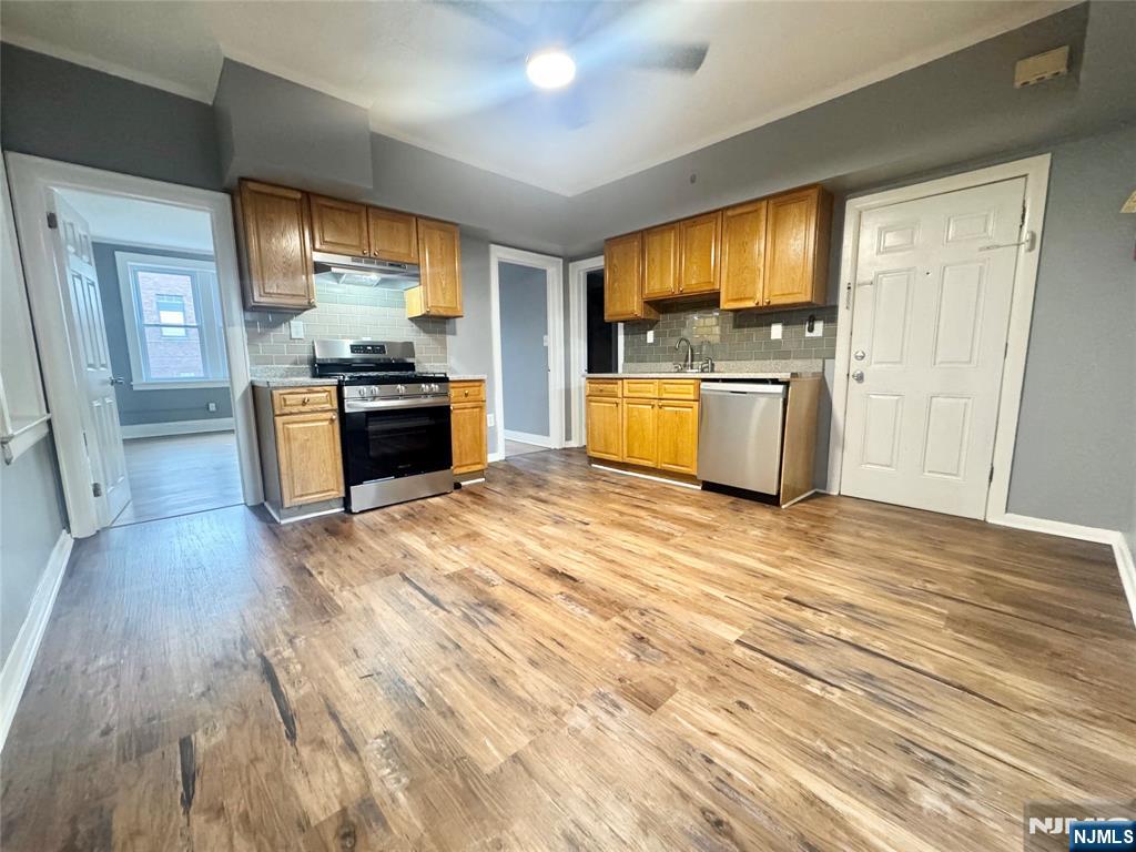 225-227 Harrison Avenue