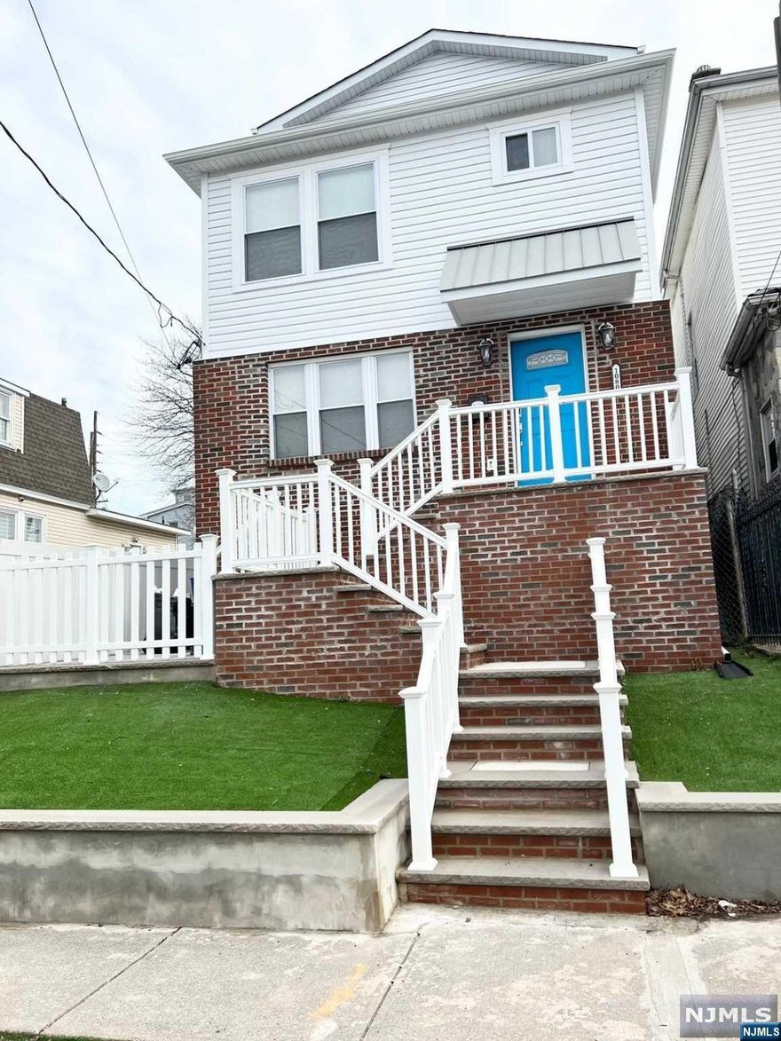 This 13 room, 5 Bedroom & 5 Bathroom family home was totally renovated from top to bottom with energy efficient appliances in 2022. The first level features an open layout - chef's kitchen with quartz countertops and stainless steel appliances. Living/dining area has sliding glass doors which leads to your private patio/backyard. There's also 1 bedroom and a full bath. The second level boasts the Master bedroom with an ensuite bathroom featuring a double sink vanity; two more spacious bedrooms that share a Jack and Jill bathroom. This level is also equipped with laundry area with a Washer and Dryer. The 3rd level leads to 1 more bedroom and full bathroom. Hardwood floors throughout all 3 levels. Finished basement with a bonus space for a family room, play area and another full bathroom plus walk out to backyard. Home offers loads of closet space, bathrooms with glass shower doors, new windows and hvac system. Central air/hot air all throughout. Seller giving $5K Credit for Taxes.