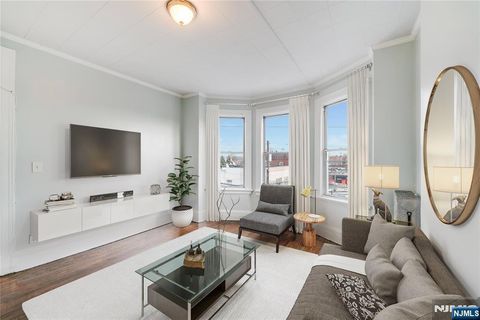 Photo of 45 Linden ST #7, Hackensack, NJ 07601 (MLS # 26025385)
