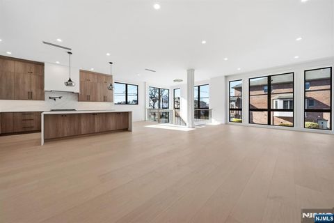 Photo of 117 Henry Street, Palisades Park, NJ 07650 (MLS # 26004985)