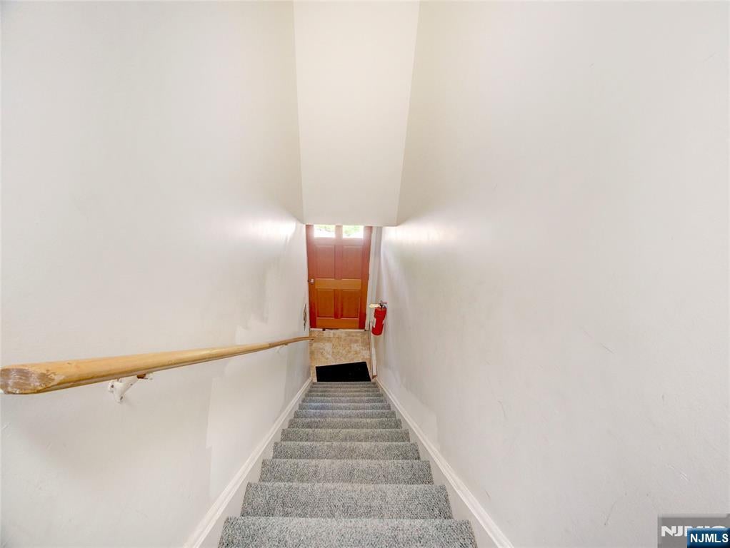 365 Bloomfield Avenue 5B
