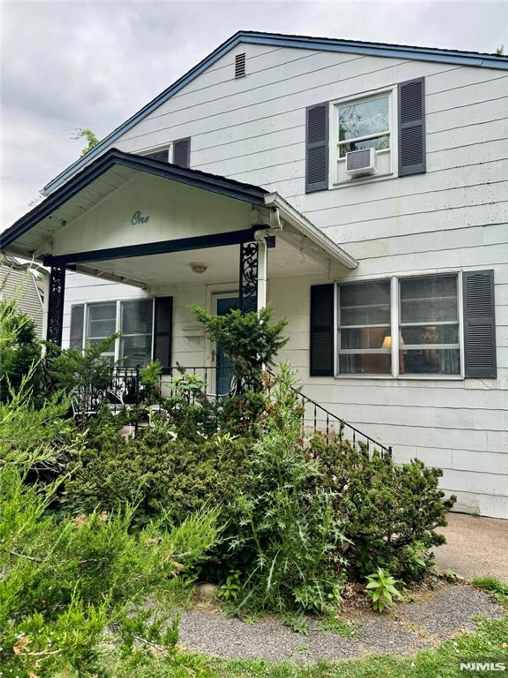 Photo of 1 South AVE, Harrington Park, NJ 07640 (MLS # 26023228)