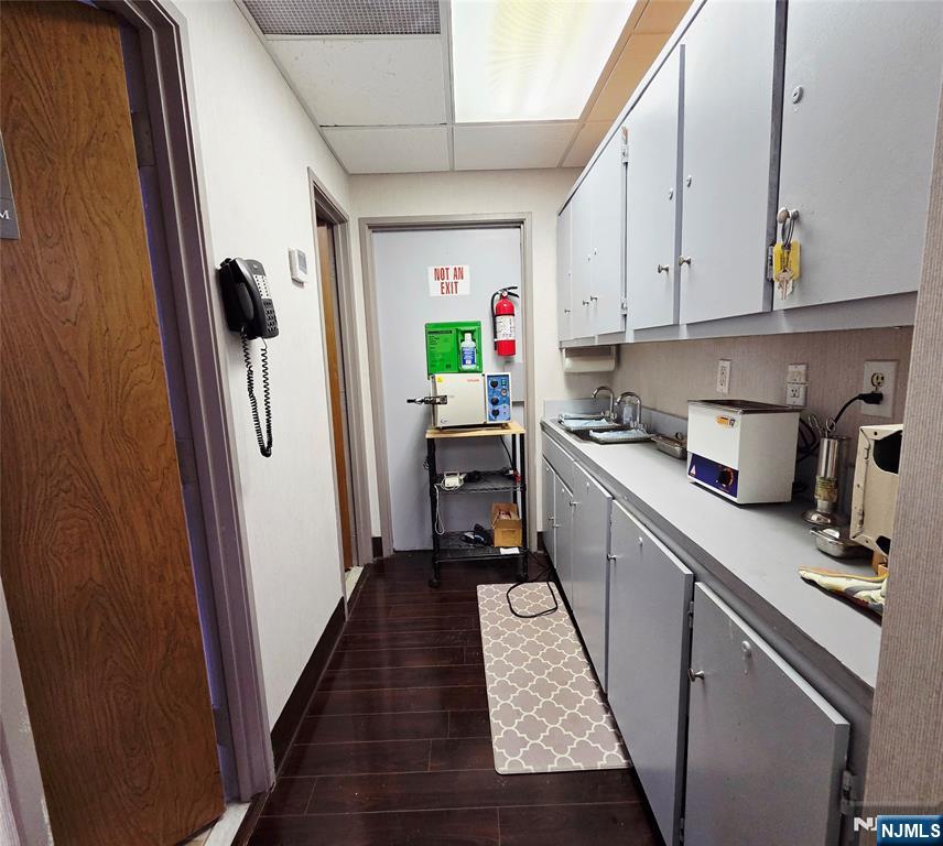 75 Bloomfield Avenue