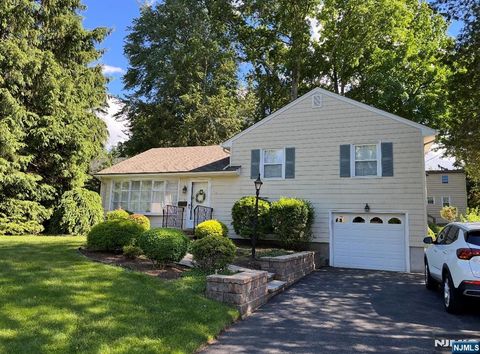 Photo of 48 Rutgers Street, Closter, NJ 07624 (MLS # 26018852)