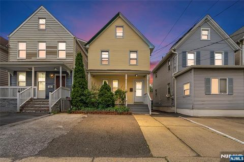 Photo of 137 Central Avenue, Hackensack, NJ 07601 (MLS # 26016588)