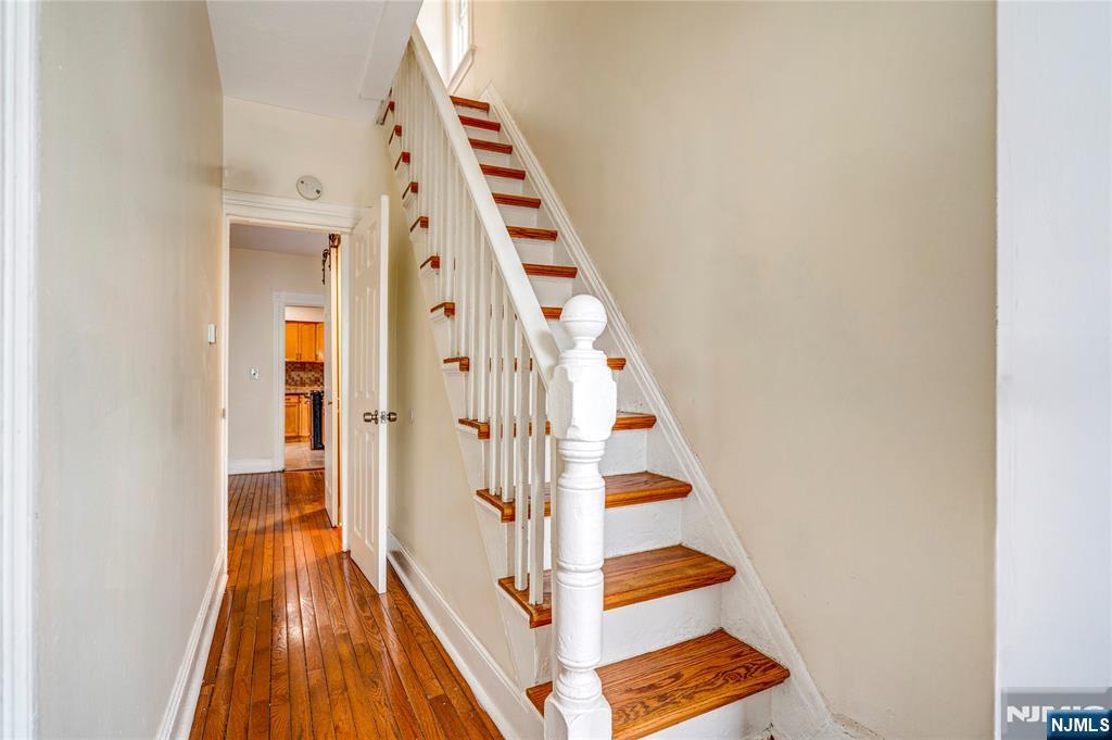 Homes for Sale in Northern NJ | ThisIsRiverEdge.com 137 Central Avenue