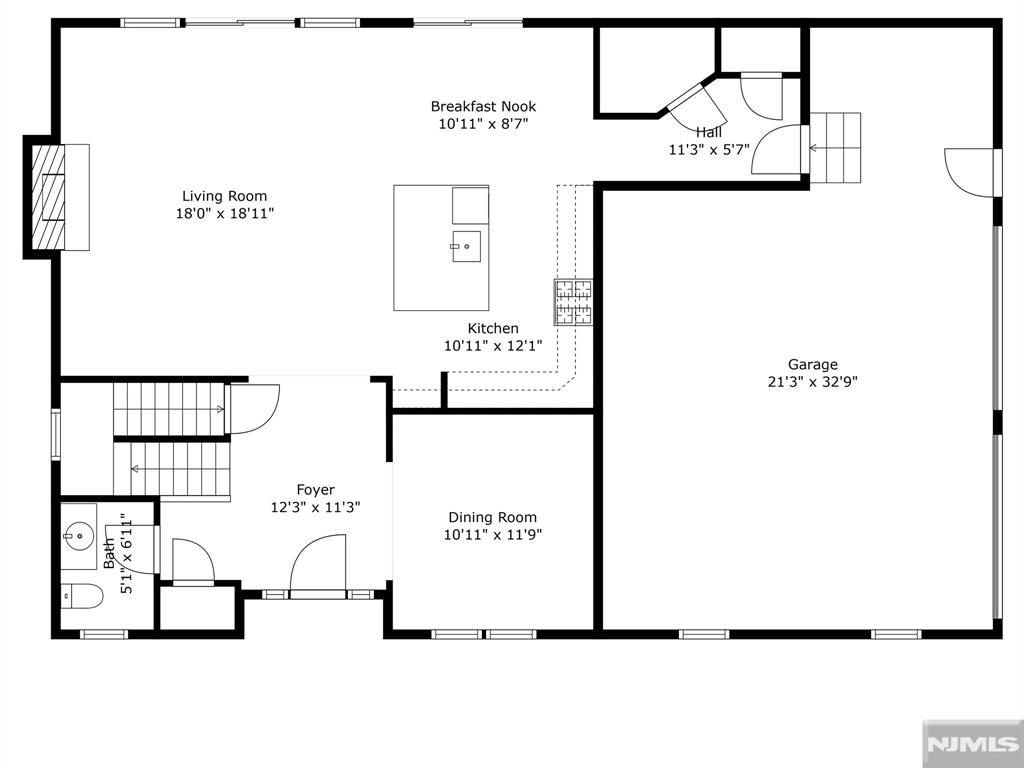 Main image without alt text