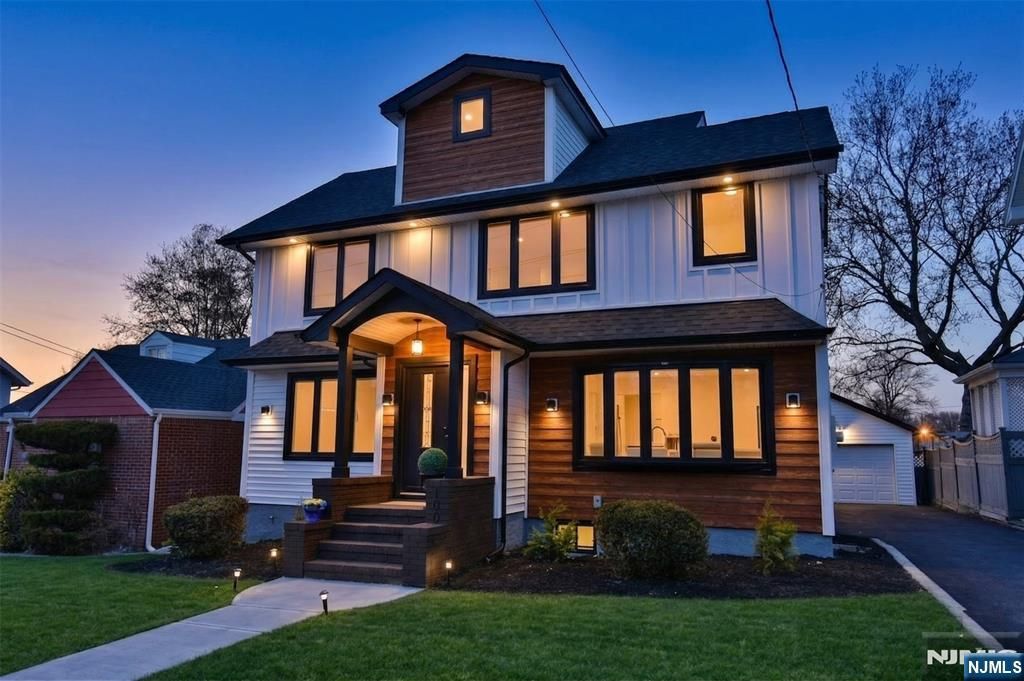 Photo of 100 Chestnut Street, Rochelle Park, NJ 07662 (MLS # 26007530)