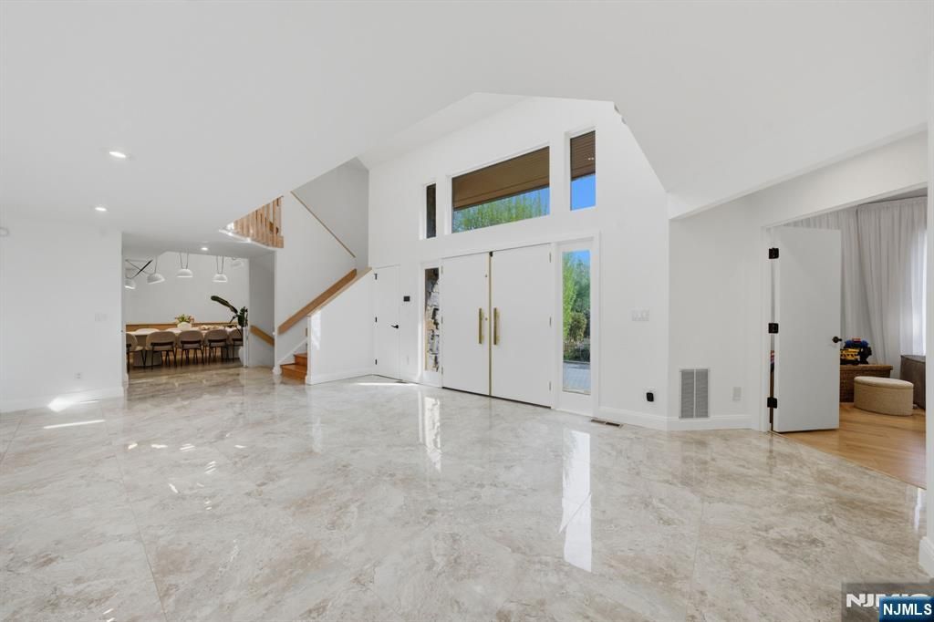 Photo of 291 Truman Drive, Cresskill, NJ 07626 (MLS # 26012460)