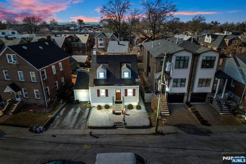 789 Harvard Place, Cliffside Park, NJ 07010 - MLS#: 25006188