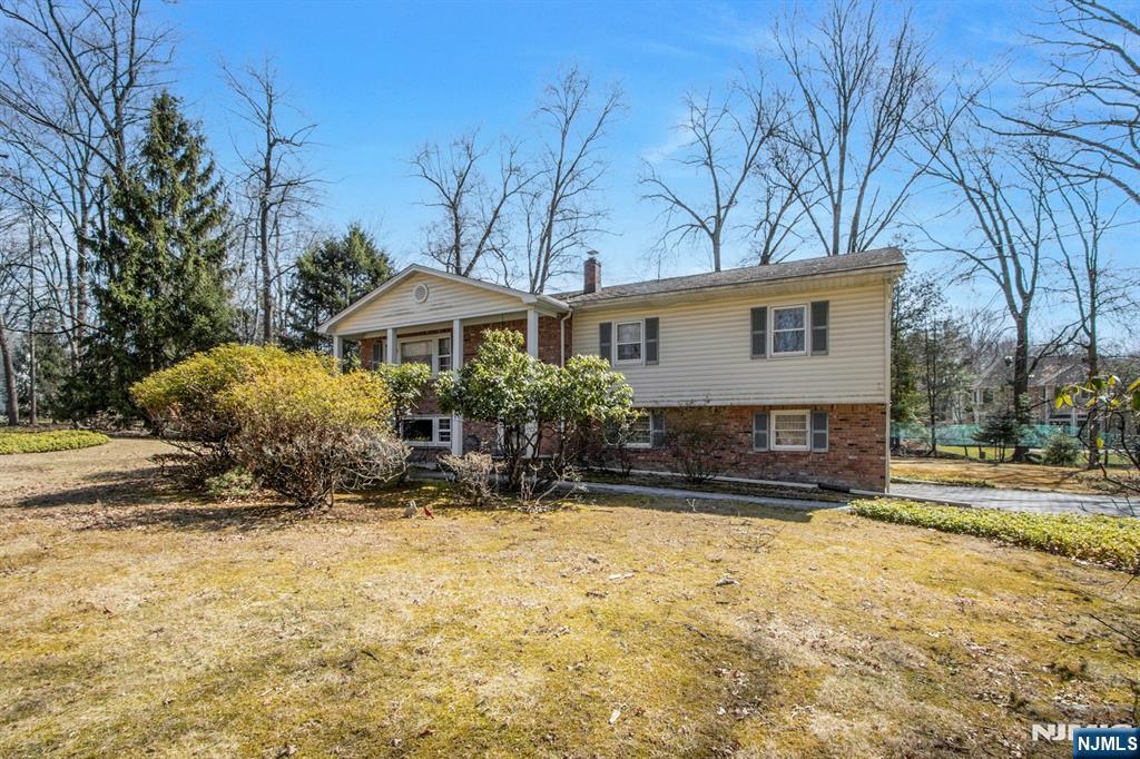 7 Merrywood Court