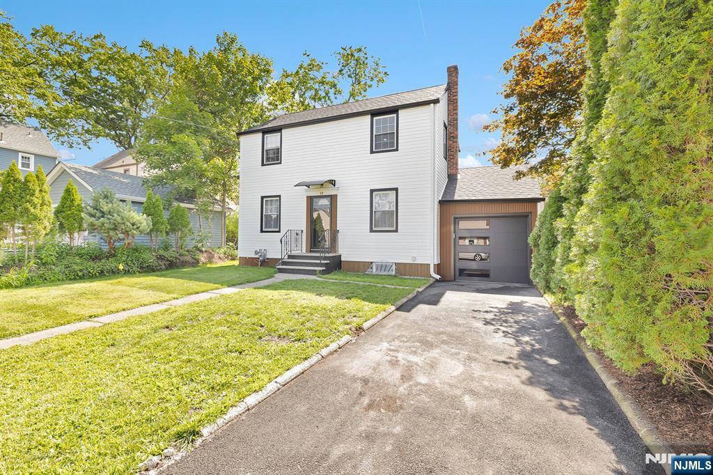 12 Renner Avenue