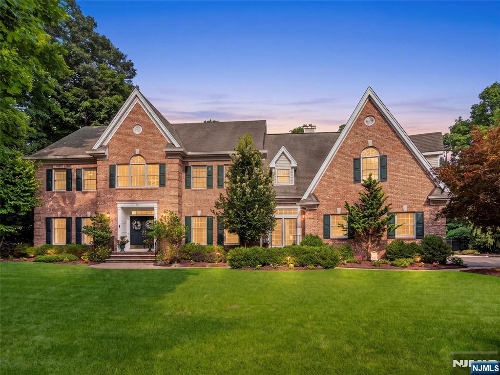 12 Mitchell Way