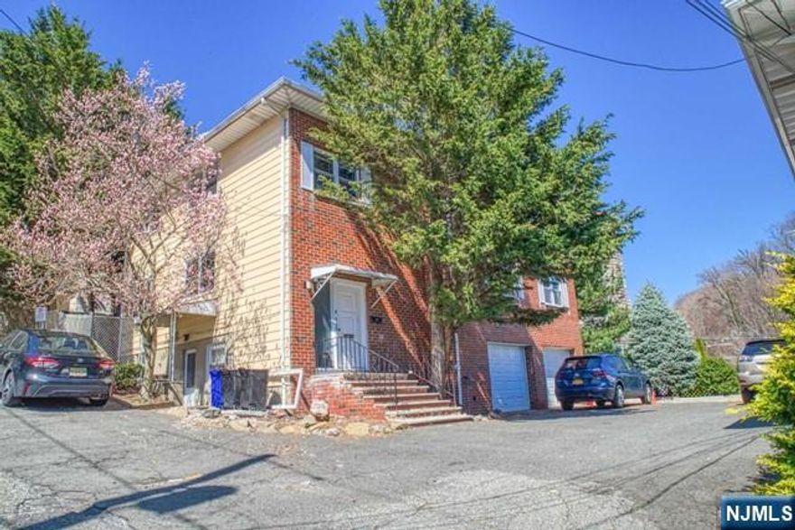 This bright and comfortable home offers a spacious bedroom, a well-appointed living area, and a functional kitchen designed for everyday convenience. Laundry is available on-site for added ease, and water is included in the rent â€” simplifying your monthly expenses. Ideally situated on River Road, youâ€™re just moments from shopping, dining, cafes, parks, and easy NYC transportation. Enjoy the convenience of being close to everything while coming home to a comfortable and well-located space. Perfect for commuters or anyone looking to enjoy all that Edgewater has to offer â€” schedule your private showing today!