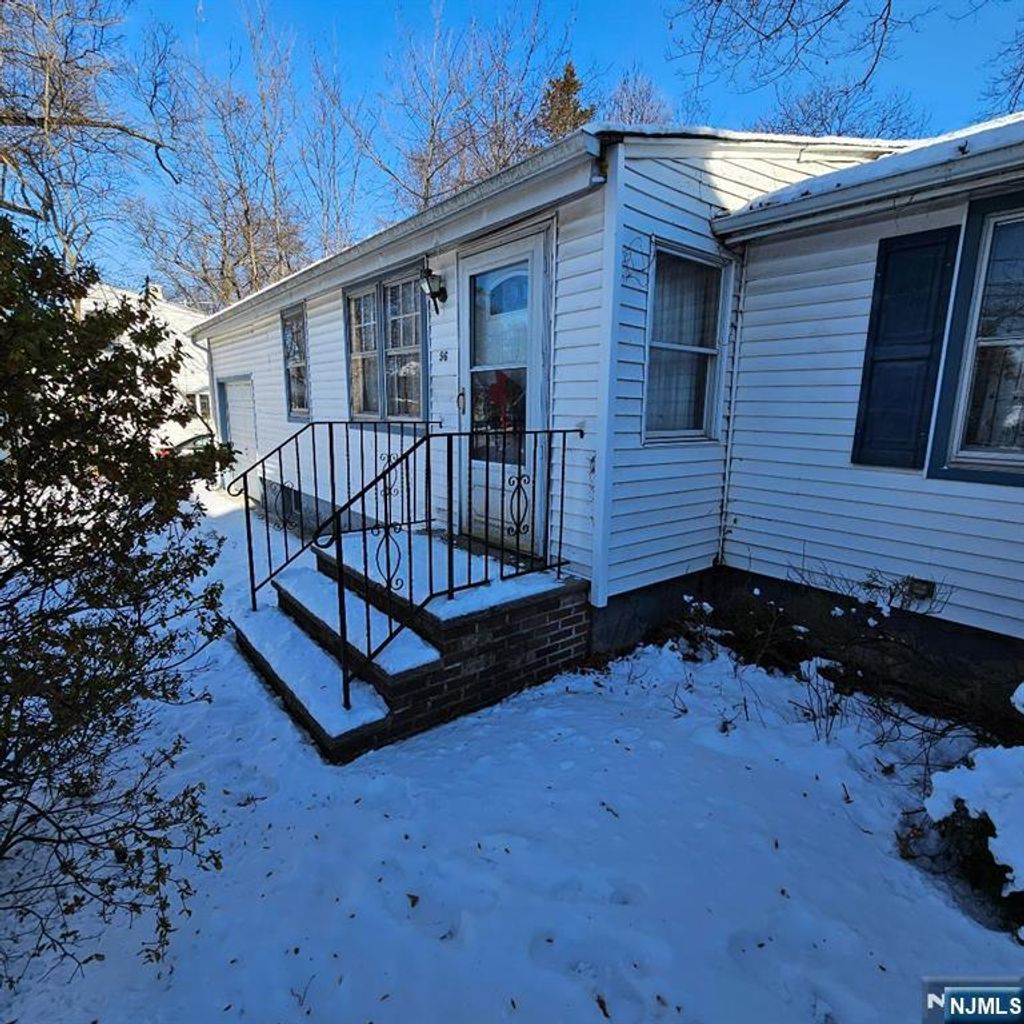 Photo of 96 Woodside Avenue, Midland Park, NJ 07432 (MLS # 25043382)