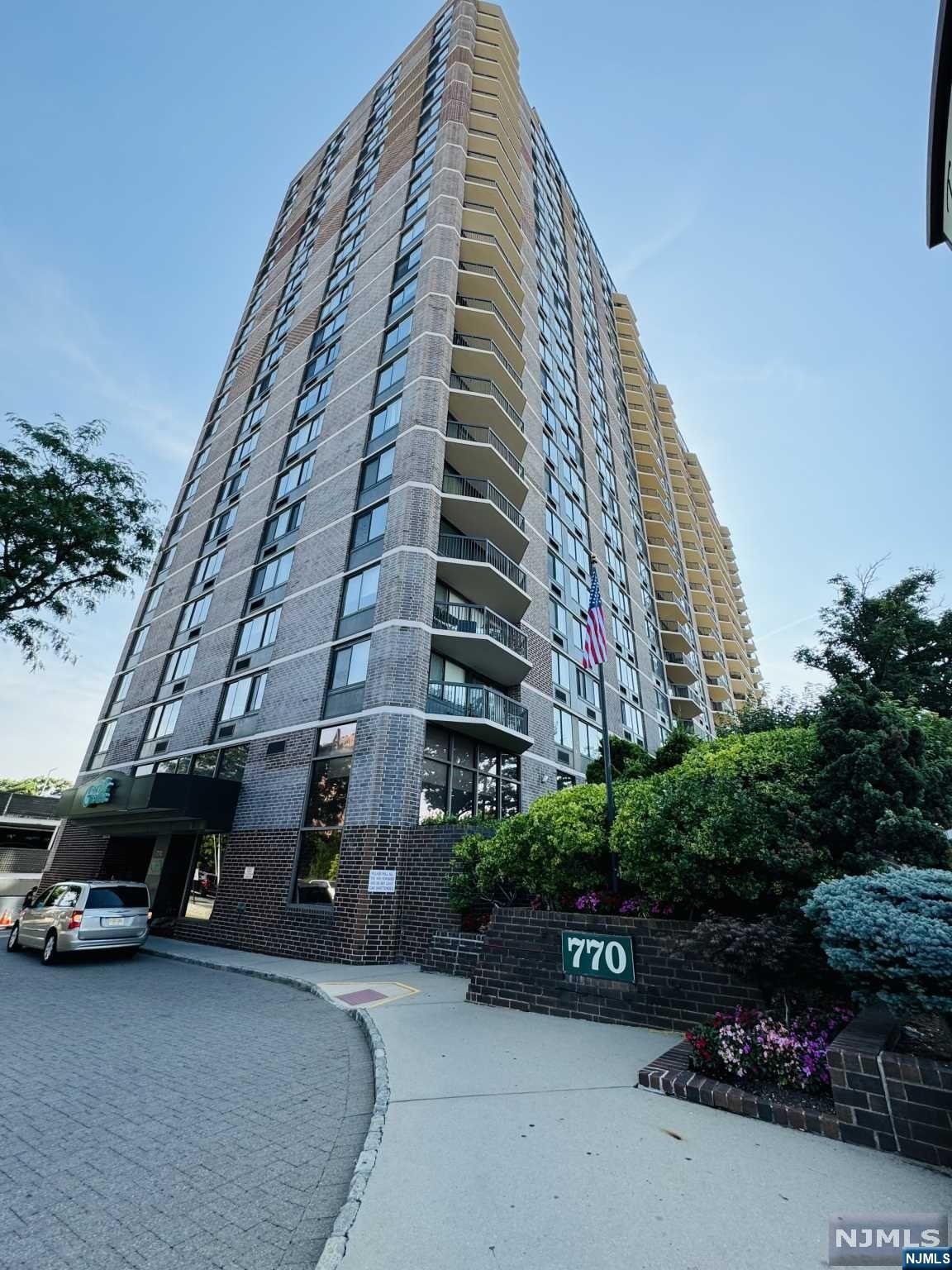 Property for Sale at 770 Anderson Avenue 18G, Cliffside Park, New Jersey - Bedrooms: 1 
Bathrooms: 1  - $360,000