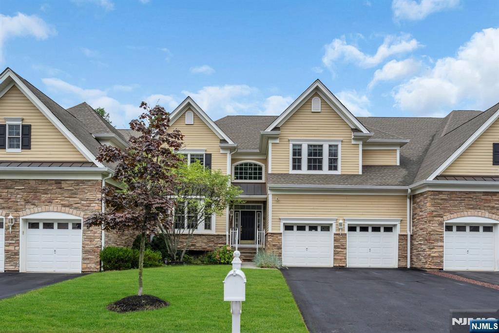 20 Witte Place 64