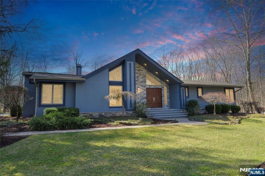 ENTERTAINERâ€™S DREAM! EAST HILL CUL-DE-SAC/OVERSIZED LOT! BRIGHT & OPEN FLOOR PLAN!! WOLF/SUB-ZERO/MIELE Kitchen-Custom Wood Mode Cabinetry(â€™16),QUARTZ Countertops/Oversized Island,2 Ovens,one is Steam!GENERATOR! HEATED 3-CAR GARAGE(EV Outlet),Flexible Use of Interior Space! IMMACULATE Cherry Floors,TWO Offices:one is a SUITE w/PRIVATE ENTRY/MudRm + PR! Primary BR with CALIFORNIA CLOSETS + w/i, Gorgeous,Dramatic Curved Staircase to Loft w/4th BR Suite + Gym/Yoga/Art/Dance Studio or more office space!!RADIANT Heat:DR/LR/GR/2nd Fl. Outside:Large Paver Patio w/WOLF Gas Grill overlooking deep,grassy yard surrounded by woods/brook for natural PRIVACY.Upon entry, youâ€™ll feel the expansive space w/Cathedral height while viewing straight through this Magnificent home w/Oversized Windows t/o + multitudes of Skylights! Addtâ€™l: Finished Basement, Security, newer Septic, 7Z BB + 2Z Radiant Heat, HWH â€™22, 300 AMP SERVICE,1.16ac, Over 4,700 s/f,Masonry Stucco,Low Taxes. LUXURY LIVING at its FINEST!