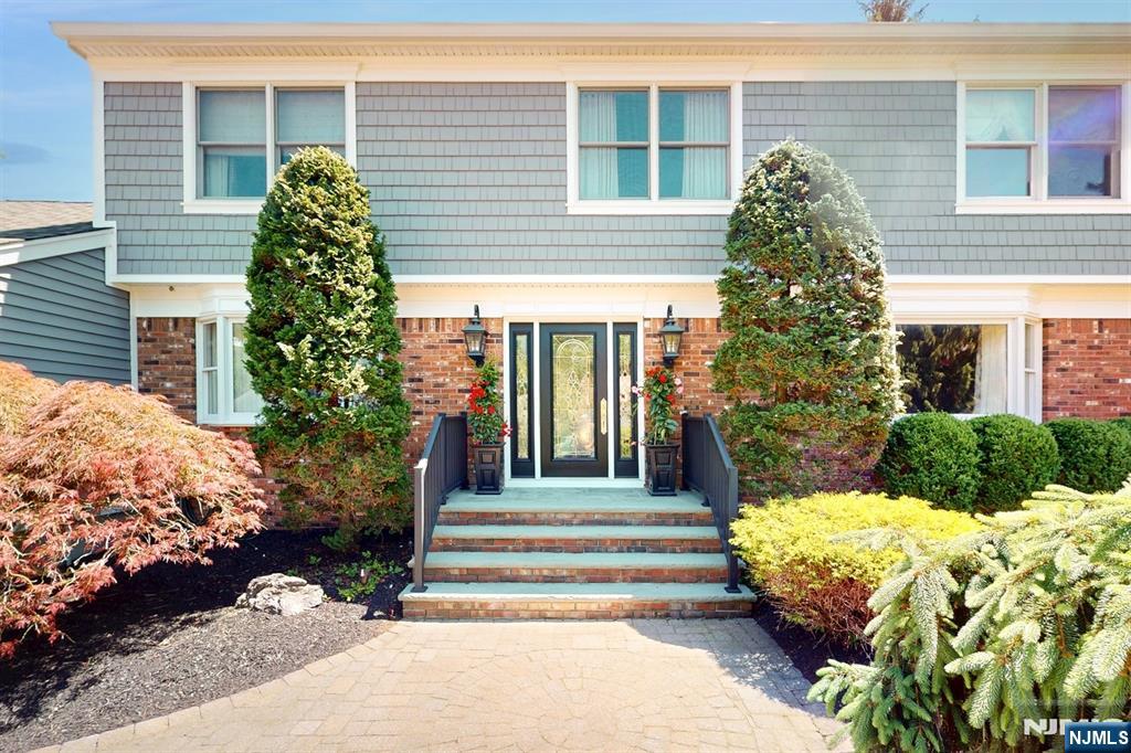 19 Merrill Drive