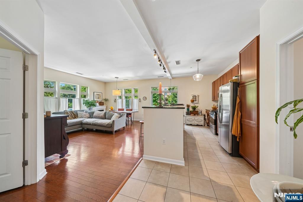 1119 Riverview Avenue 119